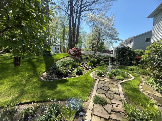3453 POND VIEW Drive, Millcreek, PA 16506