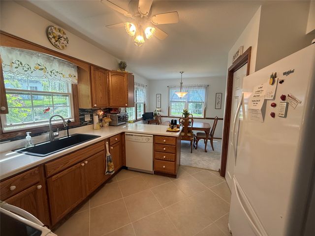3453 POND VIEW Drive, Millcreek, PA 16506