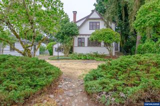 1082 Electric Av SE, Salem, OR 97302
