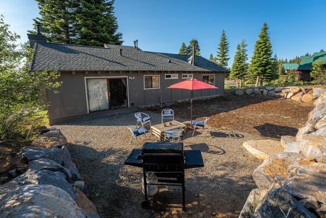 13861 Skislope Way, Truckee, CA 96161