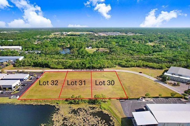 13836 MONROES BUSINESS PARK Lot 32, Tampa, FL 33635
