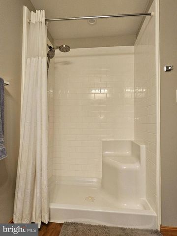 260 BAUMGARDNER DR, Greencastle, PA 17225