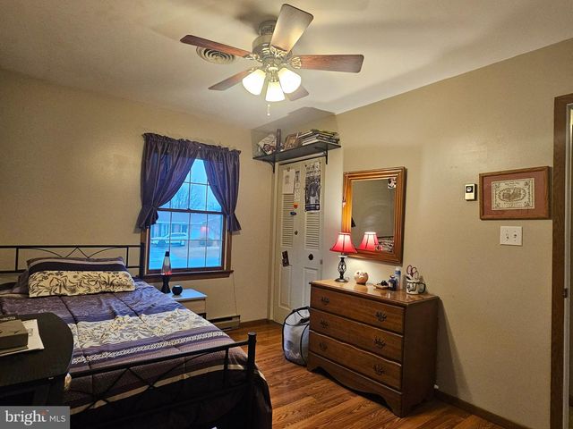 260 BAUMGARDNER DR, Greencastle, PA 17225