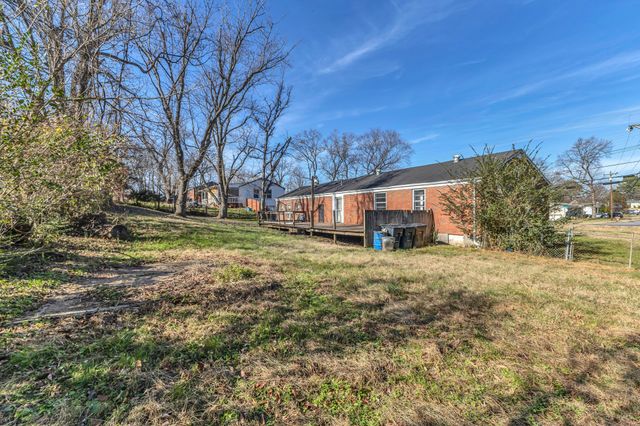 845 Richards Rd, Antioch, TN 37013