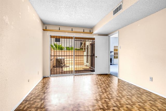 13002 Leader Street 907, Houston, TX 77072