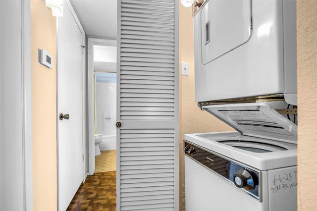 13002 Leader Street 907, Houston, TX 77072