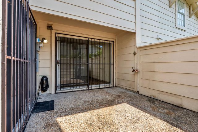 13002 Leader Street 907, Houston, TX 77072