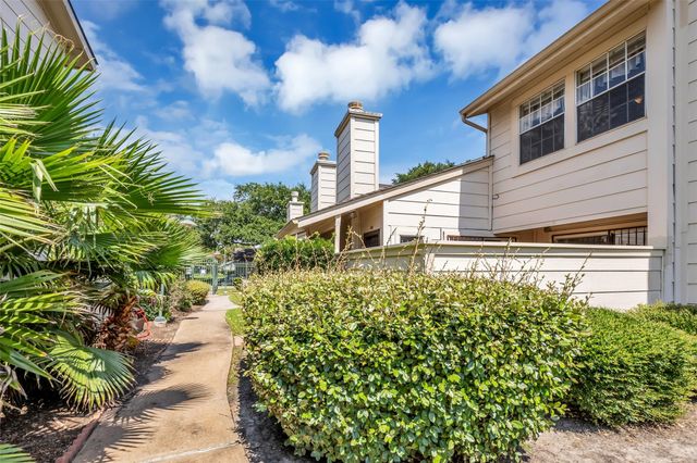 13002 Leader Street 907, Houston, TX 77072