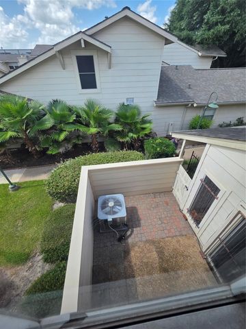 13002 Leader Street 907, Houston, TX 77072