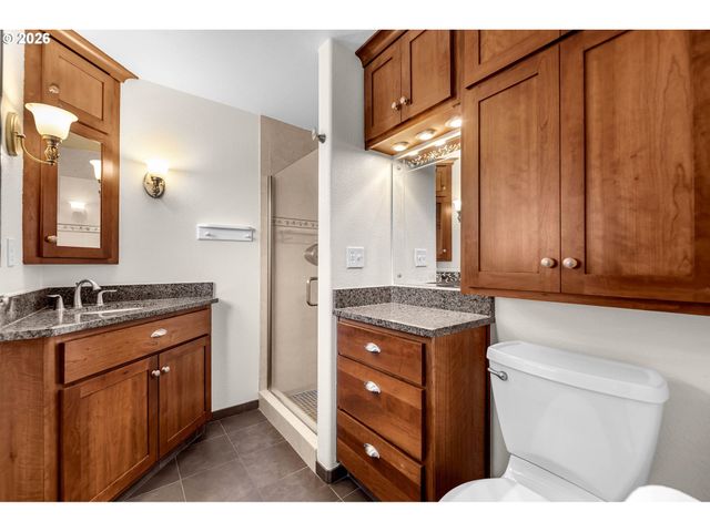 6328 Ne 159TH St, Vancouver, WA 98686