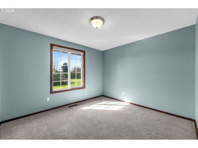 6328 Ne 159TH St, Vancouver, WA 98686