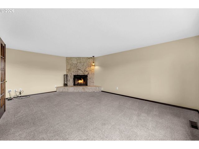 6328 Ne 159TH St, Vancouver, WA 98686