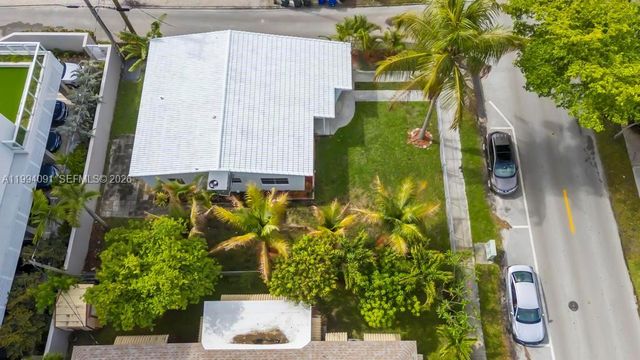 517 S 19th Ave, Hollywood, FL 33020