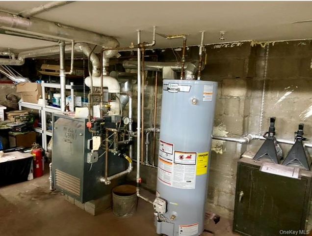 18905 Crocheron Avenue, Flushing, NY 11358