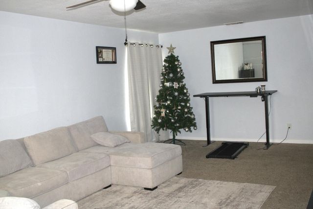 275 N Peach, Clovis, CA 93612