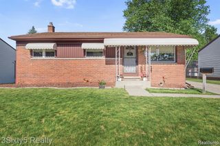 5048 Glenis Street, Dearborn Heights, MI 48125