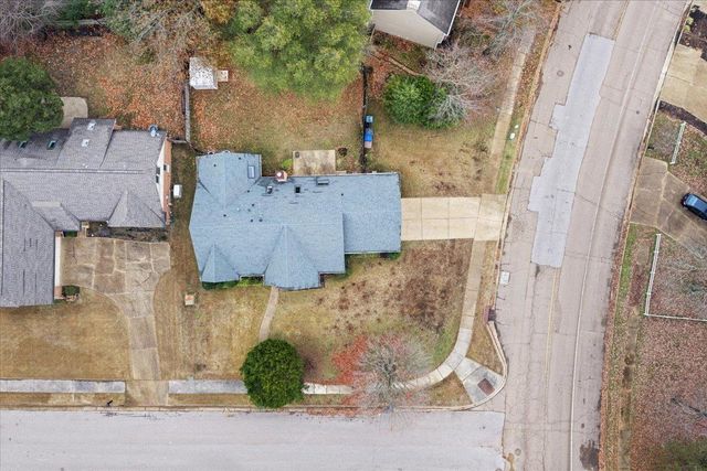9259 CURLING POND LN, Lakeland, TN 38002