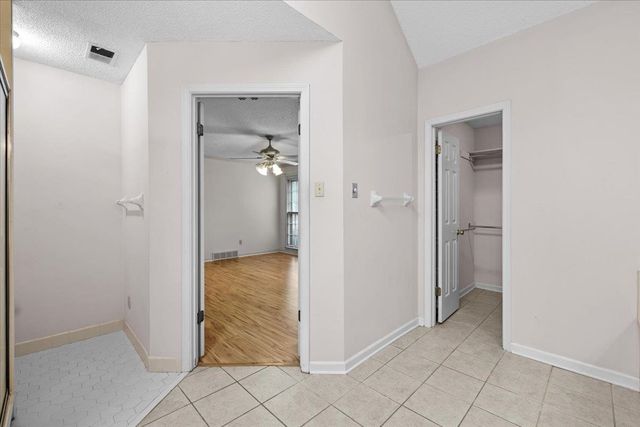 9259 CURLING POND LN, Lakeland, TN 38002