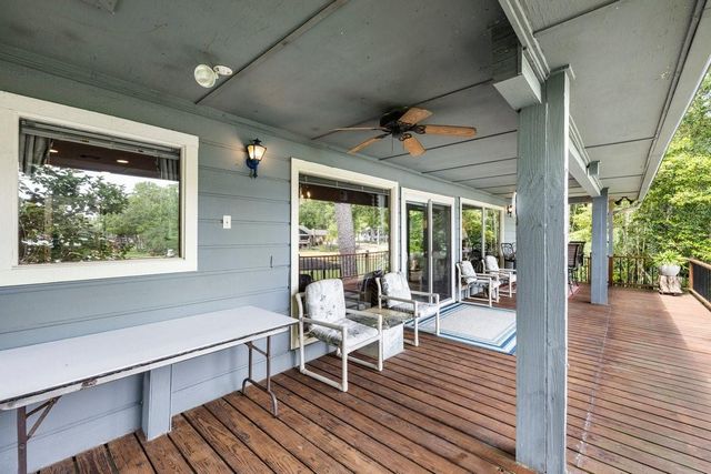 243 Jennings Lane, Livingston, TX 77351