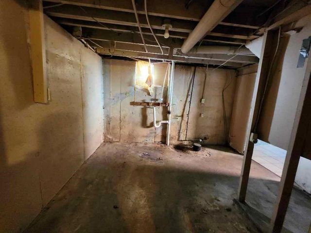 6905 Bellefontaine Avenue, Kansas City, MO 64132