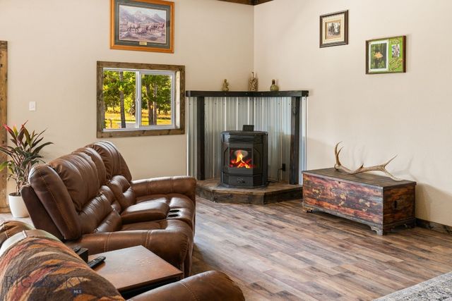 360 Roosevelt Drive, Butte, MT 59701