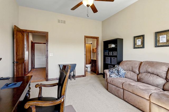 3409 W Crystal Beach, Wichita, KS 67204
