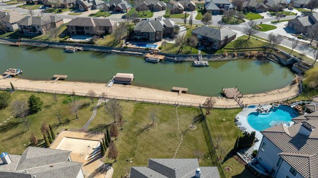 3409 W Crystal Beach, Wichita, KS 67204