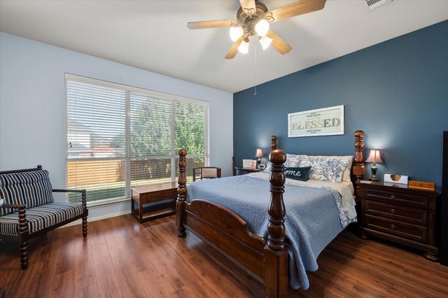 615 Rosarita Road, Arlington, TX 76002