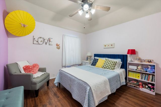 615 Rosarita Road, Arlington, TX 76002