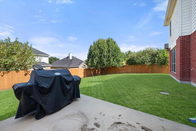 615 Rosarita Road, Arlington, TX 76002