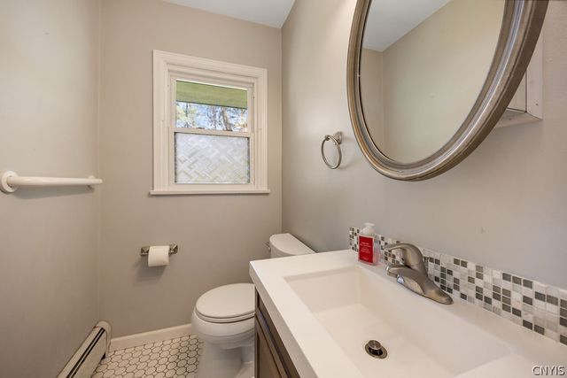 208 Concord Place, Manlius, NY 13066