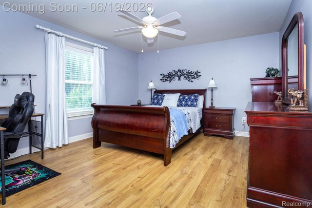 25065 Maxwell Lane, Flat Rock, MI 48134