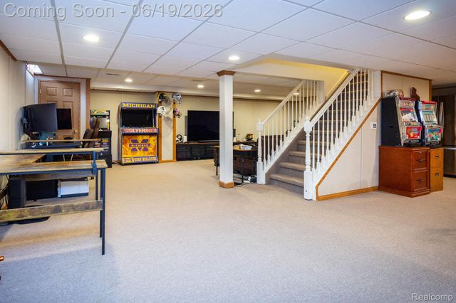 25065 Maxwell Lane, Flat Rock, MI 48134