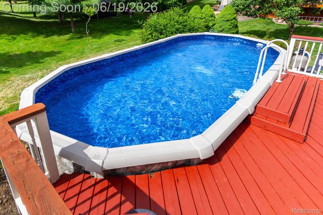25065 Maxwell Lane, Flat Rock, MI 48134