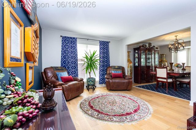 25065 Maxwell Lane, Flat Rock, MI 48134