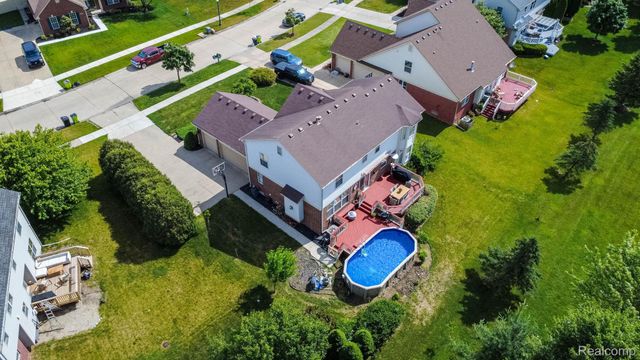 25065 Maxwell Lane, Flat Rock, MI 48134