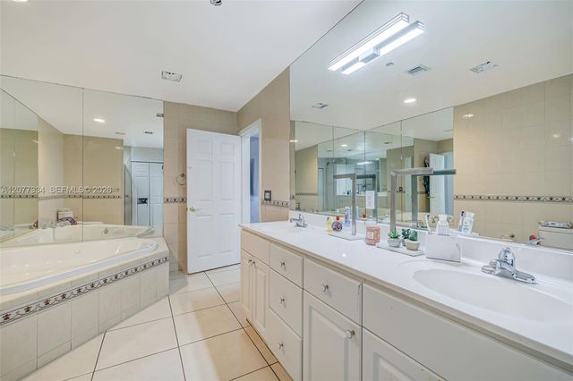 5923 SW 147th Place, Miami, FL 33193