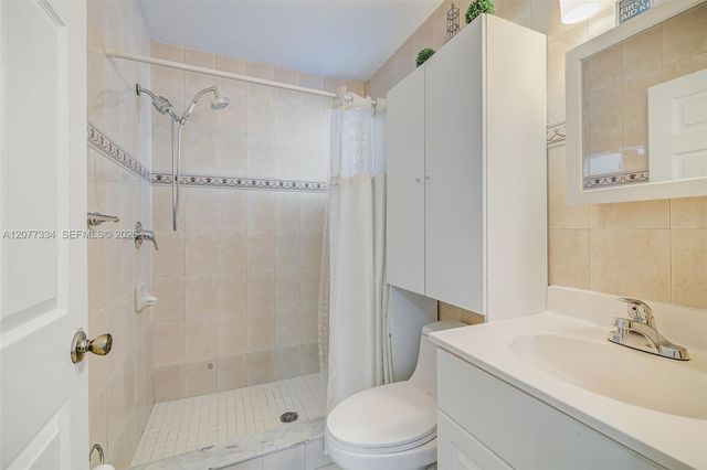 5923 SW 147th Place, Miami, FL 33193