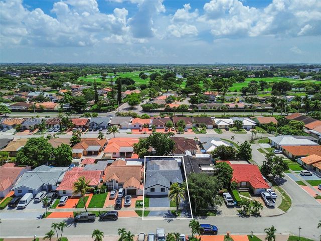 5923 SW 147th Place, Miami, FL 33193