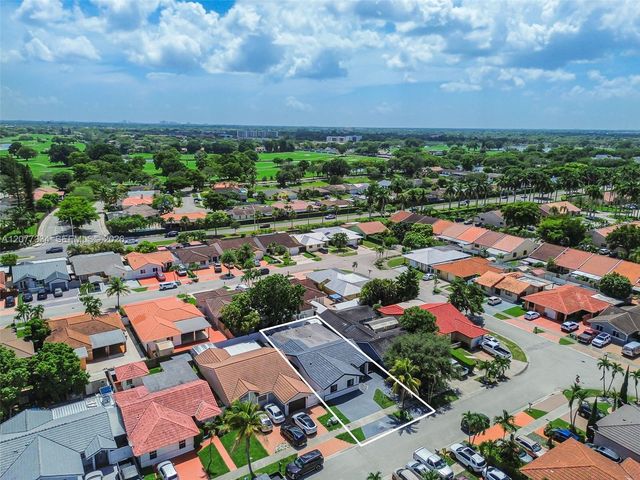 5923 SW 147th Place, Miami, FL 33193