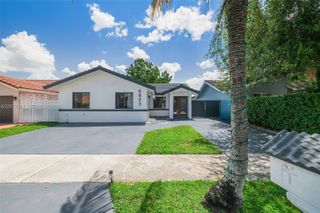 5923 SW 147th Place, Miami, FL 33193