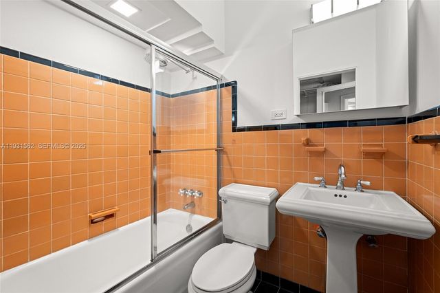 2421 Lake Pancoast Dr 5C, Miami Beach, FL 33140