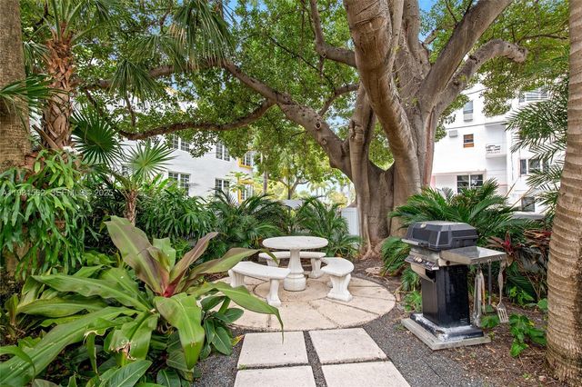 2421 Lake Pancoast Dr 5C, Miami Beach, FL 33140