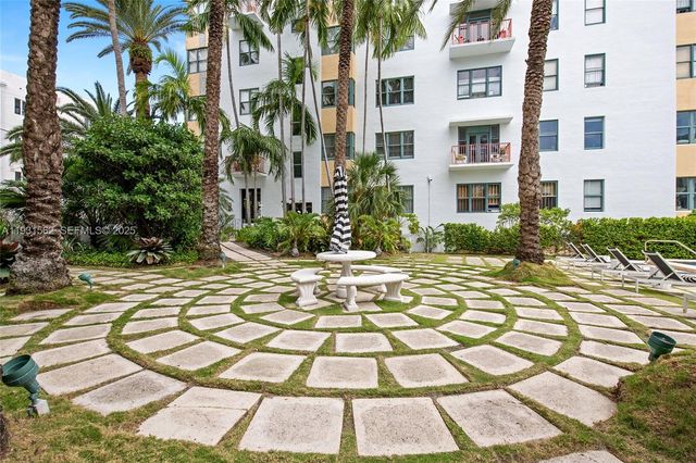 2421 Lake Pancoast Dr 5C, Miami Beach, FL 33140