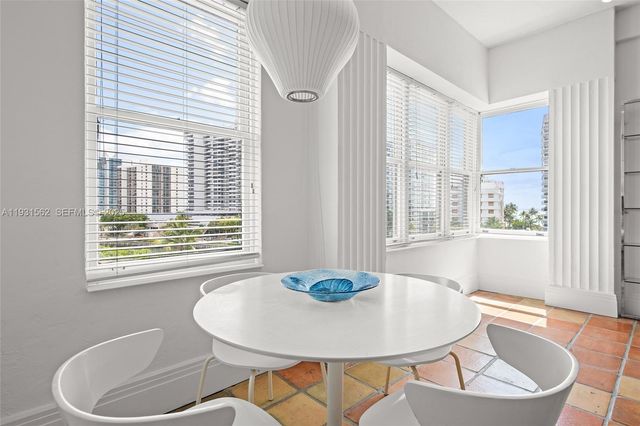 2421 Lake Pancoast Dr 5C, Miami Beach, FL 33140