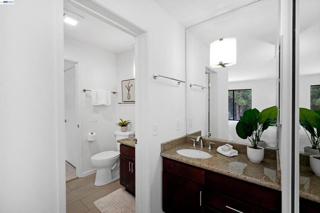 945 Fletcher ln A331, Hayward, CA 94544