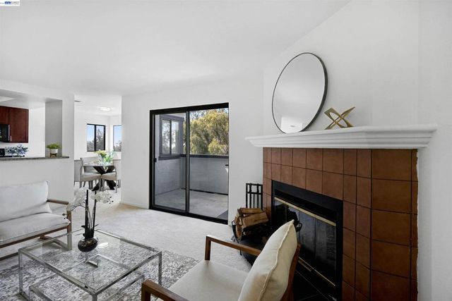 945 Fletcher ln A331, Hayward, CA 94544