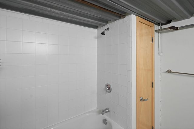 521 S 7th Street 116, Minneapolis, MN 55415