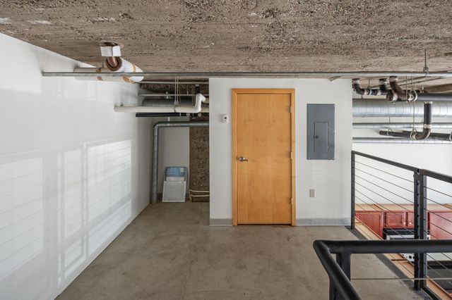 521 S 7th Street 116, Minneapolis, MN 55415