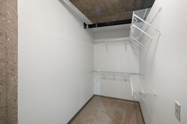 521 S 7th Street 116, Minneapolis, MN 55415